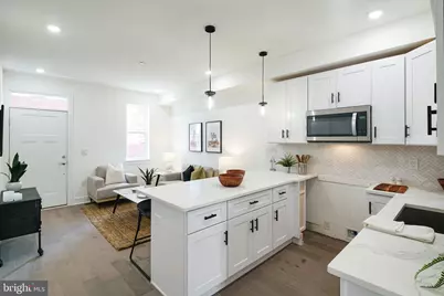 407 W Oxford Street #A, Philadelphia, PA 19122 - Photo 2