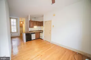 2408 Spruce St, Philadelphia, PA 19103 - Photo 6