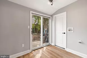 3464 Division St, Philadelphia, PA 19129 - Photo 14