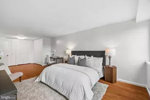 2401 Pennsylvania Ave, Philadelphia, PA 19130 - Photo 12