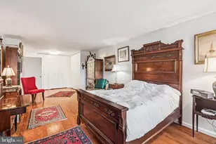 2401 Pennsylvania Ave, Philadelphia, PA 19130 - Photo 10
