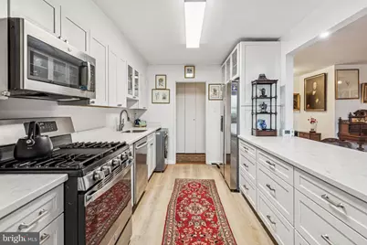 2401 Pennsylvania Avenue #3B21, Philadelphia, PA 19130 - Photo 8