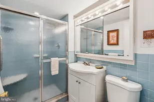 2401 Pennsylvania Ave, Philadelphia, PA 19130 - Photo 18