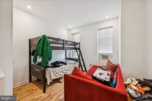 867 N 43rd St, Philadelphia, PA 19104 - Photo 28