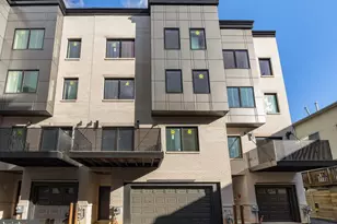 706 Latona St, Philadelphia, PA 19147 - Photo 2