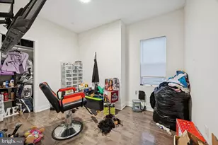 5227 Walnut St, Philadelphia, PA 19139 - Photo 12