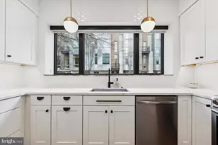 1916 Lombard St, Philadelphia, PA 19146 - Photo 6