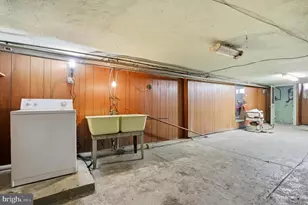 1012 E Moyamensing Ave, Philadelphia, PA 19147 - Photo 30