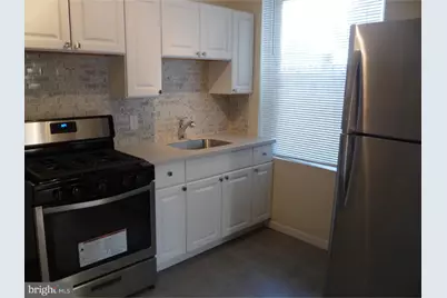 619 Mercy Street, Philadelphia, PA 19148 - Photo 1