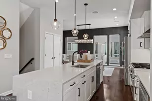 3200 Parkview Walk, Philadelphia, PA 19125 - Photo 6