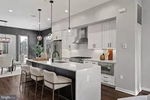 3200 Parkview Walk, Philadelphia, PA 19125 - Photo 6