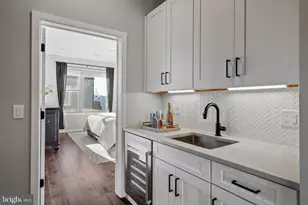 3200 Parkview Walk, Philadelphia, PA 19125 - Photo 16