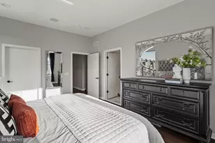 3200 Parkview Walk, Philadelphia, PA 19125 - Photo 12