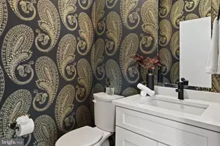 3200 Parkview Walk, Philadelphia, PA 19125 - Photo 6