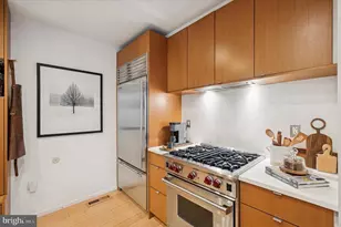 953 N American St, Philadelphia, PA 19123 - Photo 8