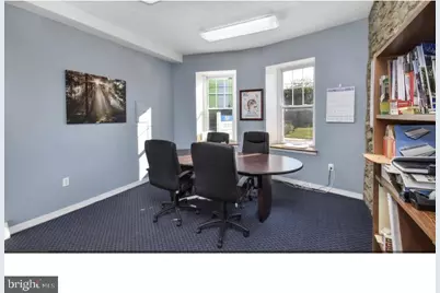 7928 Ridge Avenue, Philadelphia, PA 19128 - Photo 4