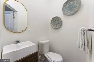 2030 Tasker St, Philadelphia, PA 19145 - Photo 16