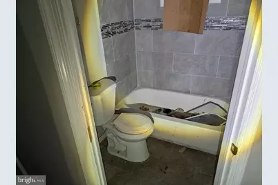 1725 N Lecount Street, Philadelphia, PA 19121 - Photo 12