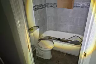 1725 N Lecount St, Philadelphia, PA 19121 - Photo 12