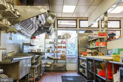 7534 Haverford Avenue, Philadelphia, PA 19151 - Photo 10