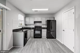 6669 Musgrave St, Philadelphia, PA 19119 - Photo 8