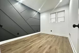 1015 S 6th St, Philadelphia, PA 19147 - Photo 8