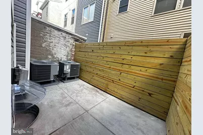 1015 S 6th Street #1, Philadelphia, PA 19147 - Photo 10