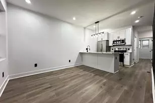 1015 S 6th St, Philadelphia, PA 19147 - Photo 2