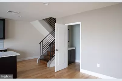 323 E Allen Street #4, Philadelphia, PA 19125 - Photo 4