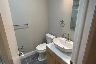 423 Spruce St, Philadelphia, PA 19106 - Photo 12