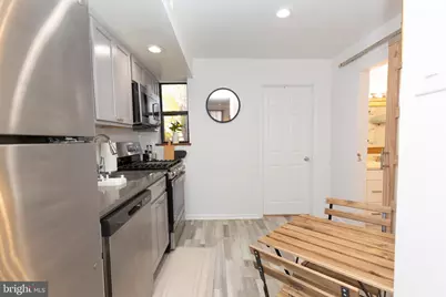 1915 Pemberton Street #2, Philadelphia, PA 19146 - Photo 6