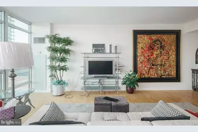 901 N Penn Street #R903, Philadelphia, PA 19123 - Photo 4
