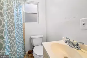 809 McClellan St, Philadelphia, PA 19148 - Photo 16