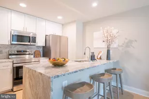 2301 John F Kennedy Blvd, Philadelphia, PA 19103 - Photo 2