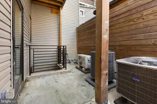 2119 N Front St, Philadelphia, PA 19122 - Photo 10