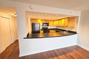 2001 Hamilton St, Philadelphia, PA 19130 - Photo 4