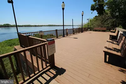 62204 Delaire Landing Road #204, Philadelphia, PA 19114 - Photo 22