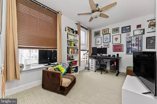 214 New St, Philadelphia, PA 19106 - Photo 14