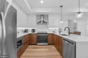 1723 Francis St, Philadelphia, PA 19130 - Photo 4