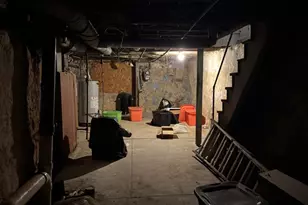 1731 N Bailey St, Philadelphia, PA 19121 - Photo 32