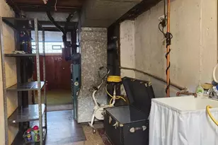 2912 S 61st St, Philadelphia, PA 19142 - Photo 16