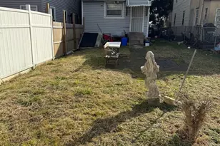 7119 Grays Ave, Philadelphia, PA 19142 - Photo 16