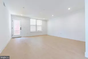 1651 6th Street N, Philadelphia, PA 19122 - Photo 10