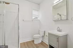 2250 N Woodstock St, Philadelphia, PA 19132 - Photo 14