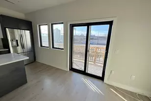 1506 N 8th St, Philadelphia, PA 19122 - Photo 2