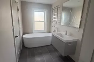 1809 Christian St, Philadelphia, PA 19146 - Photo 12