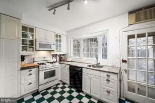 2035 Rittenhouse Square, Philadelphia, PA 19103 - Photo 10