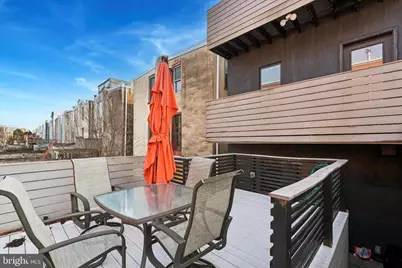 2249 Fitzwater Street, Philadelphia, PA 19146 - Photo 10