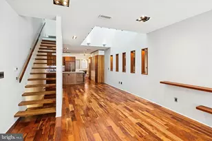 2249 Fitzwater St, Philadelphia, PA 19146 - Photo 4