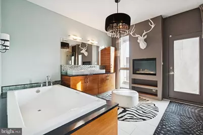 2249 Fitzwater Street, Philadelphia, PA 19146 - Photo 18